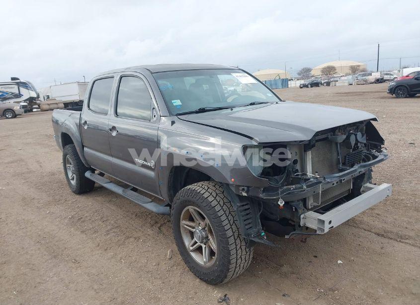 2013 Toyota Tacoma DOUBLE CAB PRERUNNER (VIN 5TFJU4GN4DX039706) main photo