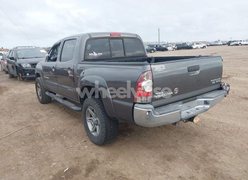 Photo 3 of 2013 Toyota Tacoma DOUBLE CAB PRERUNNER (VIN 5TFJU4GN4DX039706)