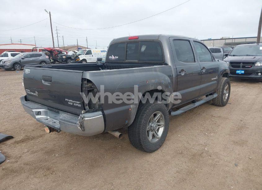 Photo 4 of 2013 Toyota Tacoma DOUBLE CAB PRERUNNER (VIN 5TFJU4GN4DX039706)