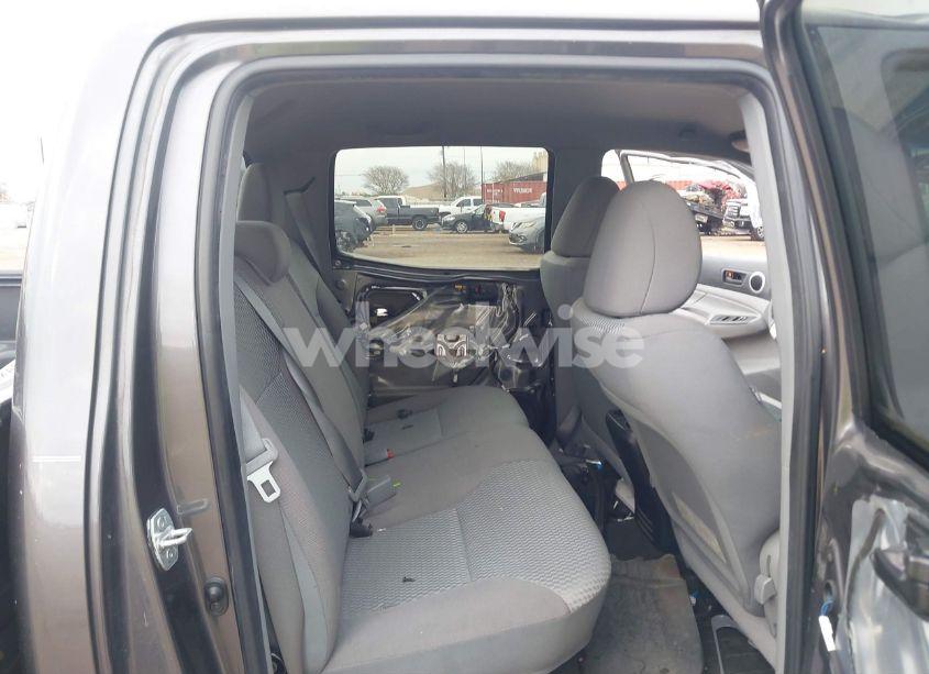 Photo 8 of 2013 Toyota Tacoma DOUBLE CAB PRERUNNER (VIN 5TFJU4GN4DX039706)