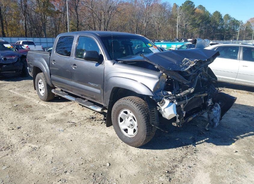 2013 Toyota Tacoma DOUBLE CAB PRERUNNER (VIN 5TFJU4GN4DX044985) main photo