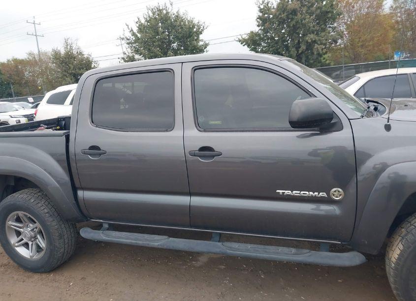 Photo 14 of 2013 Toyota Tacoma DOUBLE CAB PRERUNNER (VIN 5TFJU4GN4DX046655)