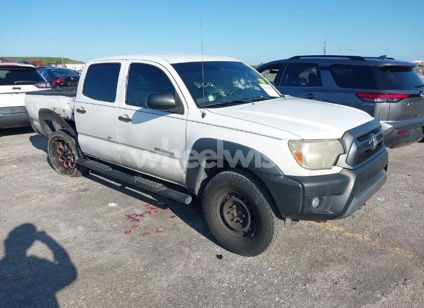 2013 Toyota Tacoma PRERUNNER V6 (VIN 5TFJU4GN5DX040038) main photo