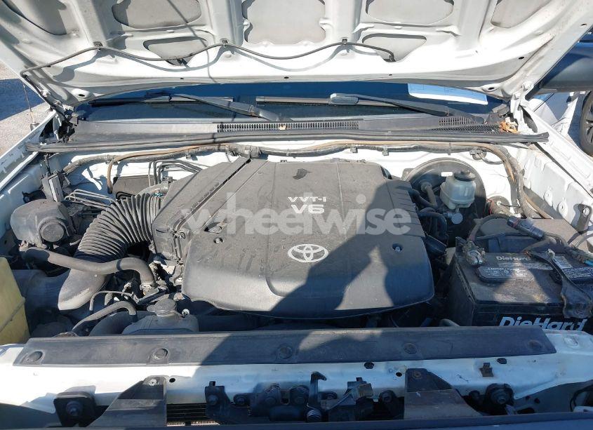 Photo 10 of 2013 Toyota Tacoma PRERUNNER V6 (VIN 5TFJU4GN5DX040038)