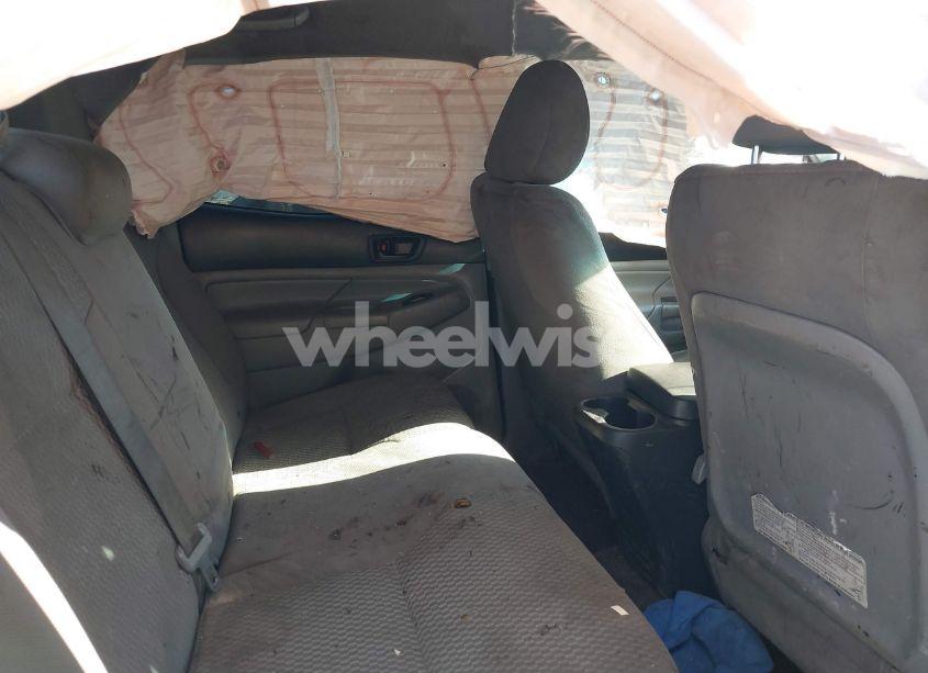 Photo 8 of 2013 Toyota Tacoma PRERUNNER V6 (VIN 5TFJU4GN5DX040038)