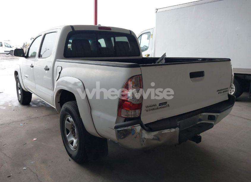 Photo 3 of 2011 Toyota Tacoma DOUBLE CAB PRERUNNER (VIN 5TFJU4GN6BX008552)