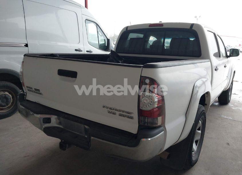 Photo 4 of 2011 Toyota Tacoma DOUBLE CAB PRERUNNER (VIN 5TFJU4GN6BX008552)