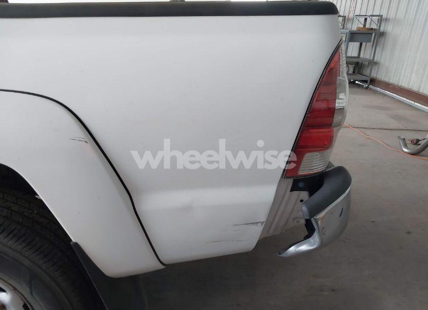 Photo 6 of 2011 Toyota Tacoma DOUBLE CAB PRERUNNER (VIN 5TFJU4GN6BX008552)