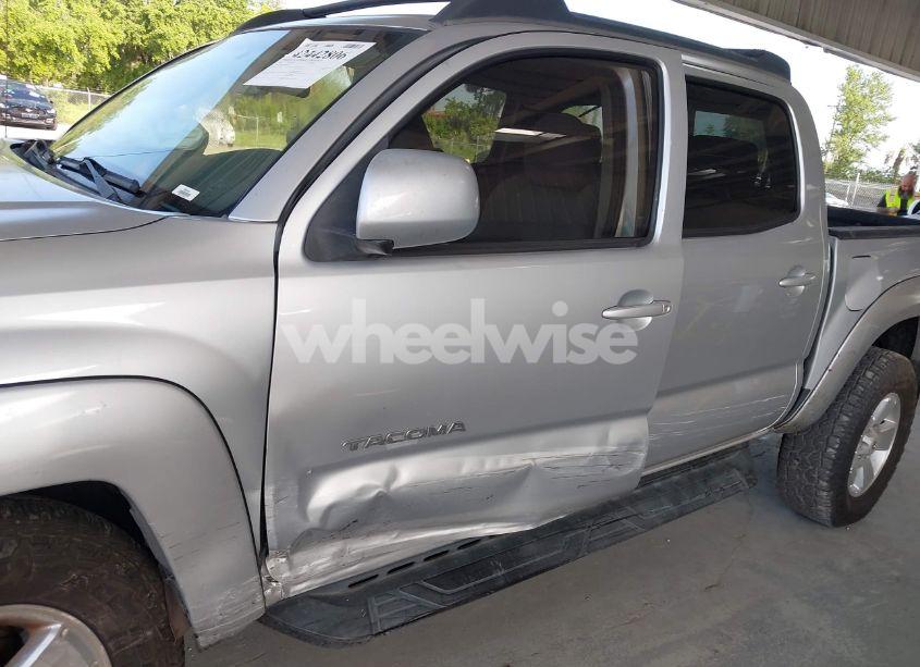 Photo 6 of 2011 Toyota Tacoma PRERUNNER V6 (VIN 5TFJU4GN6BX011127)