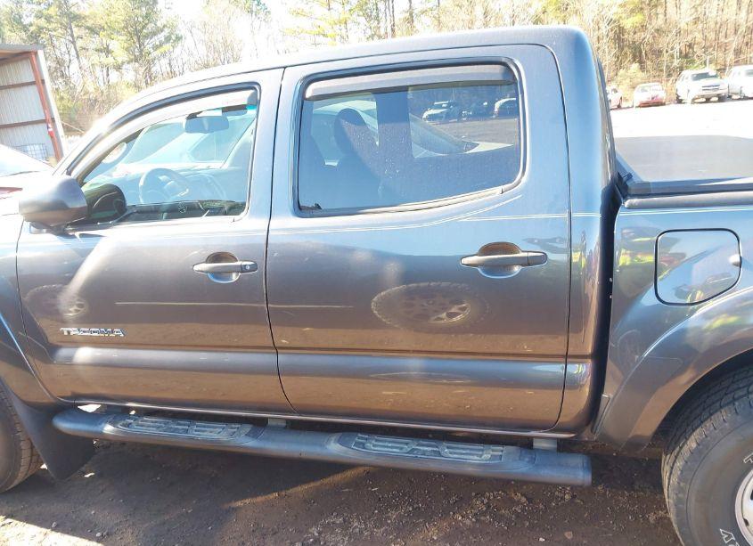 Photo 14 of 2013 Toyota Tacoma DOUBLE CAB PRERUNNER (VIN 5TFJU4GN6DX038640)