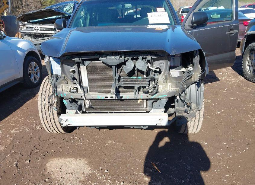 Photo 6 of 2013 Toyota Tacoma DOUBLE CAB PRERUNNER (VIN 5TFJU4GN6DX038640)