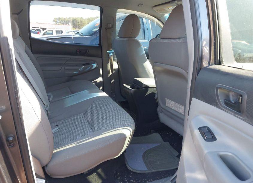 Photo 8 of 2013 Toyota Tacoma DOUBLE CAB PRERUNNER (VIN 5TFJU4GN6DX038640)