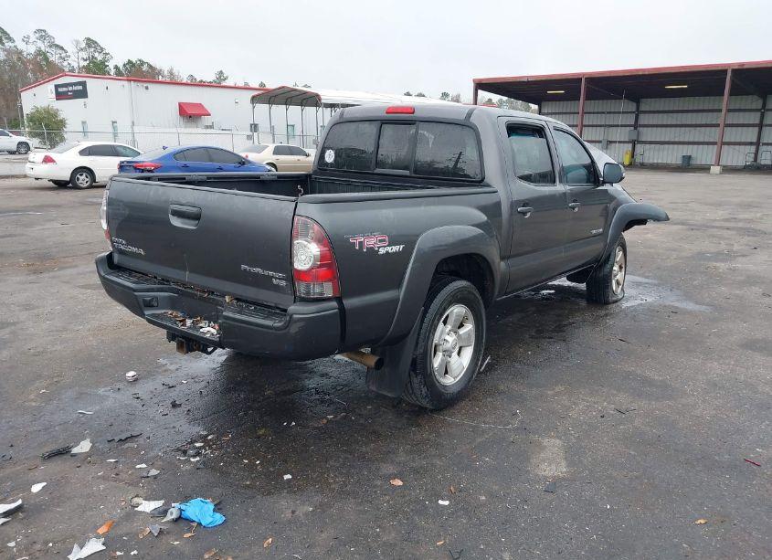 Photo 4 of 2013 Toyota Tacoma DOUBLE CAB PRERUNNER (VIN 5TFJU4GN6DX046656)