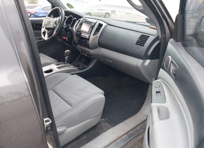Photo 5 of 2013 Toyota Tacoma DOUBLE CAB PRERUNNER (VIN 5TFJU4GN6DX046656)