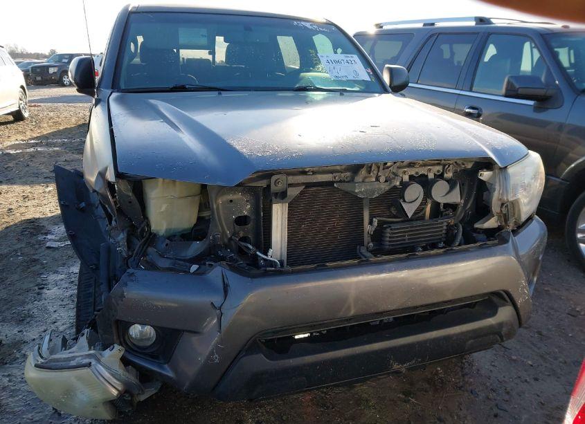 Photo 12 of 2013 Toyota Tacoma DOUBLE CAB PRERUNNER (VIN 5TFJU4GN6DX049945)