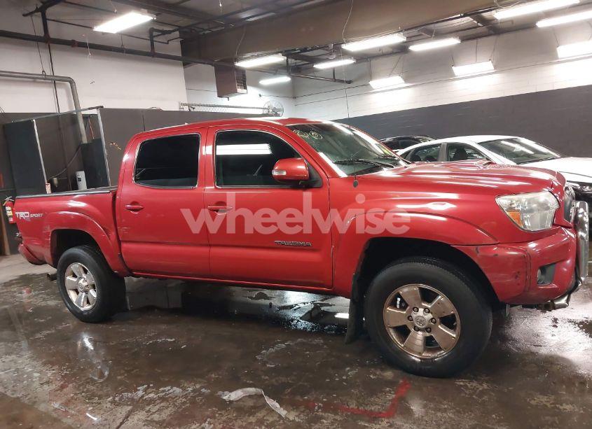 Photo 13 of 2014 Toyota Tacoma DOUBLE CAB PRERUNNER (VIN 5TFJU4GN6EX060803)