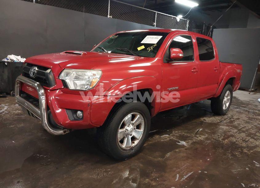 Photo 2 of 2014 Toyota Tacoma DOUBLE CAB PRERUNNER (VIN 5TFJU4GN6EX060803)