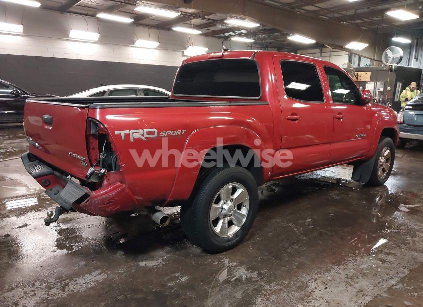 Photo 4 of 2014 Toyota Tacoma DOUBLE CAB PRERUNNER (VIN 5TFJU4GN6EX060803)