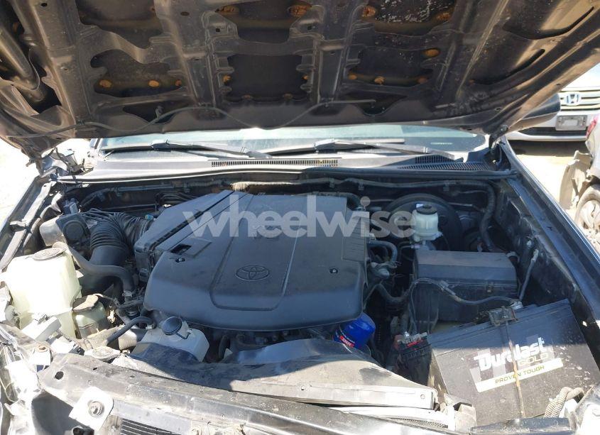 Photo 10 of 2015 Toyota Tacoma PRERUNNER V6 (VIN 5TFJU4GN7FX072816)