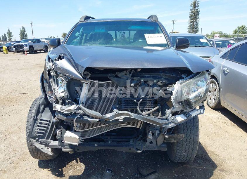 Photo 13 of 2015 Toyota Tacoma PRERUNNER V6 (VIN 5TFJU4GN7FX072816)