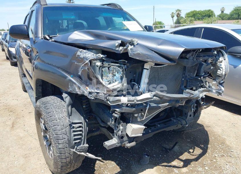 Photo 6 of 2015 Toyota Tacoma PRERUNNER V6 (VIN 5TFJU4GN7FX072816)