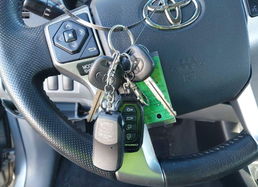 Photo 11 of 2015 Toyota Tacoma DOUBLE CAB PRERUNNER (VIN 5TFJU4GN7FX080527)
