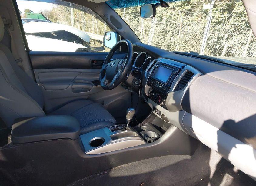 Photo 5 of 2015 Toyota Tacoma DOUBLE CAB PRERUNNER (VIN 5TFJU4GN7FX080527)