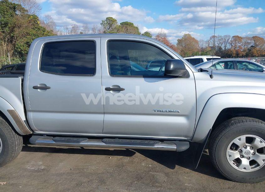 Photo 13 of 2012 Toyota Tacoma PRERUNNER V6 (VIN 5TFJU4GN8CX016346)
