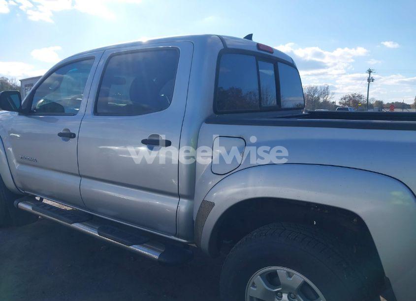 Photo 14 of 2012 Toyota Tacoma PRERUNNER V6 (VIN 5TFJU4GN8CX016346)