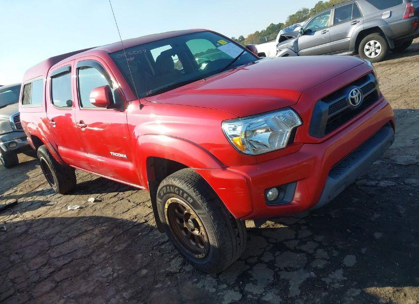 2014 Toyota Tacoma PRERUNNER V6 (VIN 5TFJU4GN8EX056039) main photo