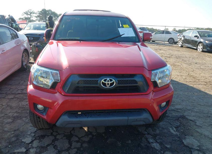 Photo 12 of 2014 Toyota Tacoma PRERUNNER V6 (VIN 5TFJU4GN8EX056039)