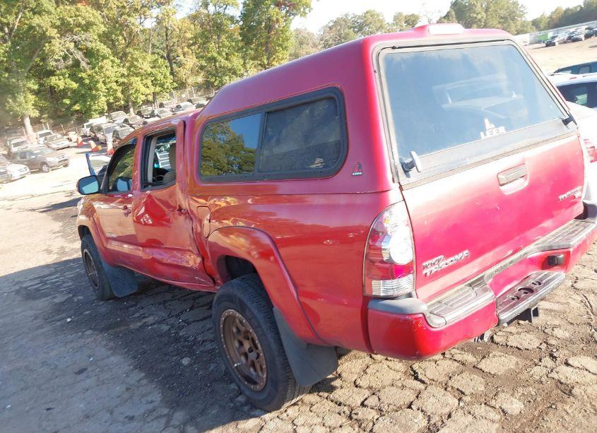 Photo 3 of 2014 Toyota Tacoma PRERUNNER V6 (VIN 5TFJU4GN8EX056039)