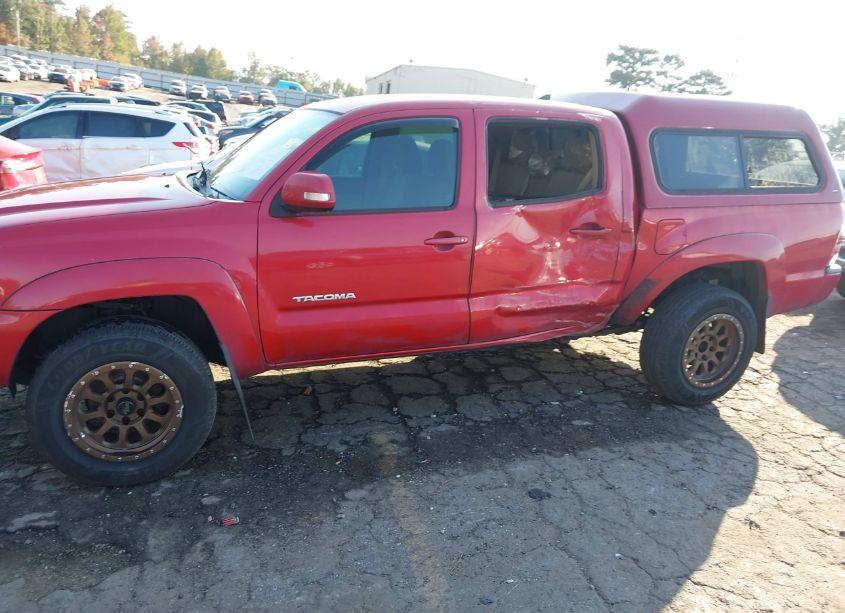 Photo 6 of 2014 Toyota Tacoma PRERUNNER V6 (VIN 5TFJU4GN8EX056039)