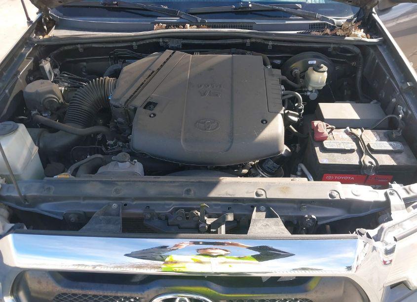 Photo 10 of 2015 Toyota Tacoma DOUBLE CAB PRERUNNER (VIN 5TFJU4GN8FX081699)