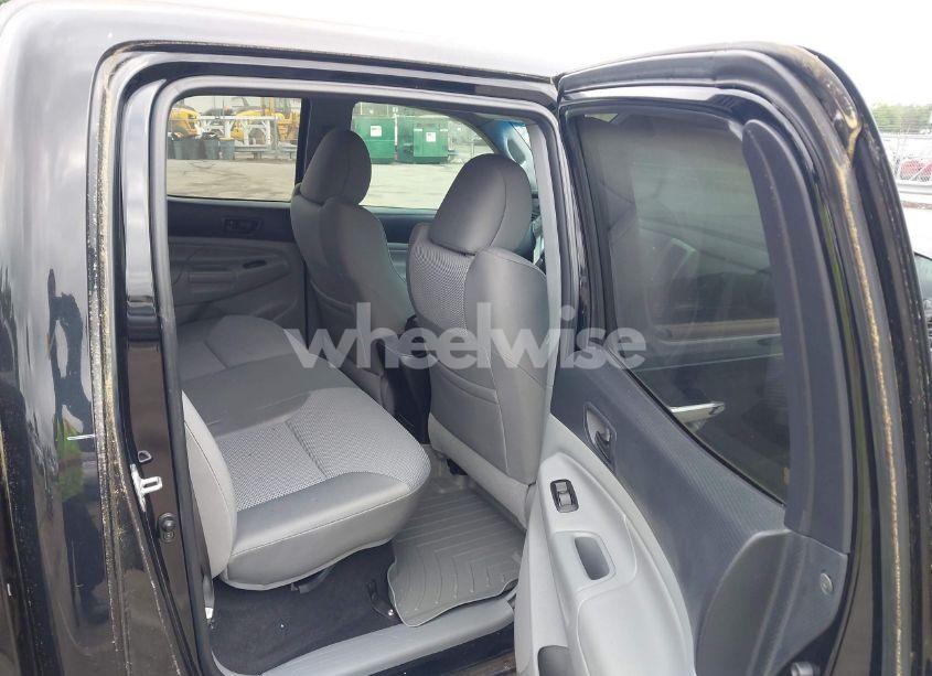 Photo 8 of 2013 Toyota Tacoma PRERUNNER V6 (VIN 5TFJU4GN9DX034730)