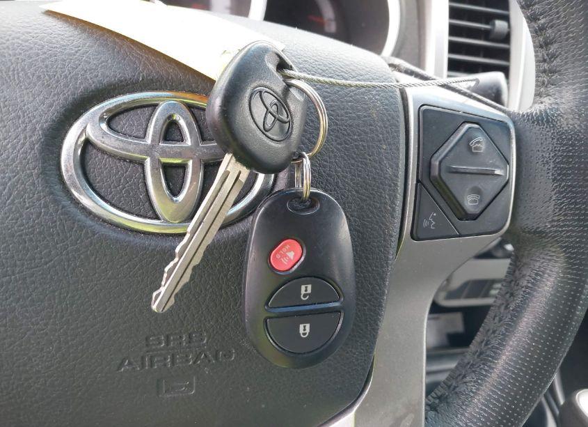 Photo 11 of 2015 Toyota Tacoma DOUBLE CAB PRERUNNER (VIN 5TFJU4GN9FX074552)