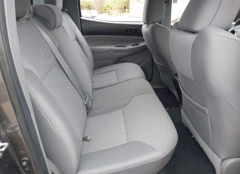 Photo 8 of 2015 Toyota Tacoma DOUBLE CAB PRERUNNER (VIN 5TFJU4GN9FX074552)