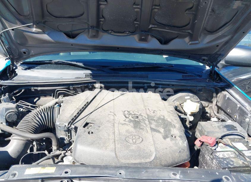 Photo 10 of 2015 Toyota Tacoma PRERUNNER V6 (VIN 5TFJU4GN9FX085471)