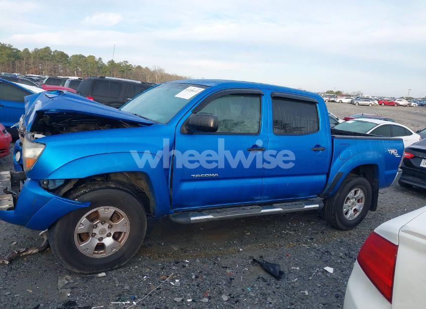 Photo 13 of 2011 Toyota Tacoma DOUBLE CAB PRERUNNER (VIN 5TFJU4GNXBX005069)