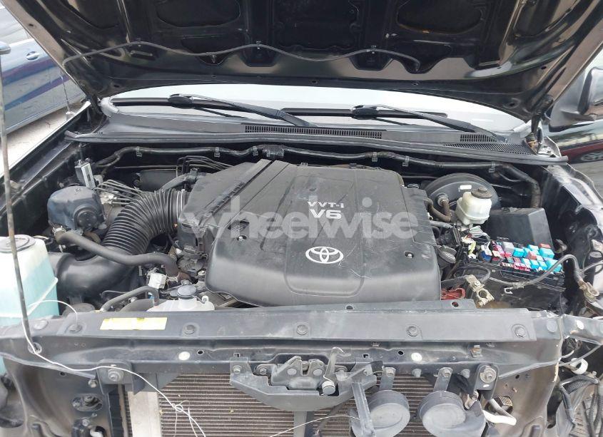 Photo 10 of 2015 Toyota Tacoma DOUBLE CAB PRERUNNER (VIN 5TFJU4GNXFX067366)