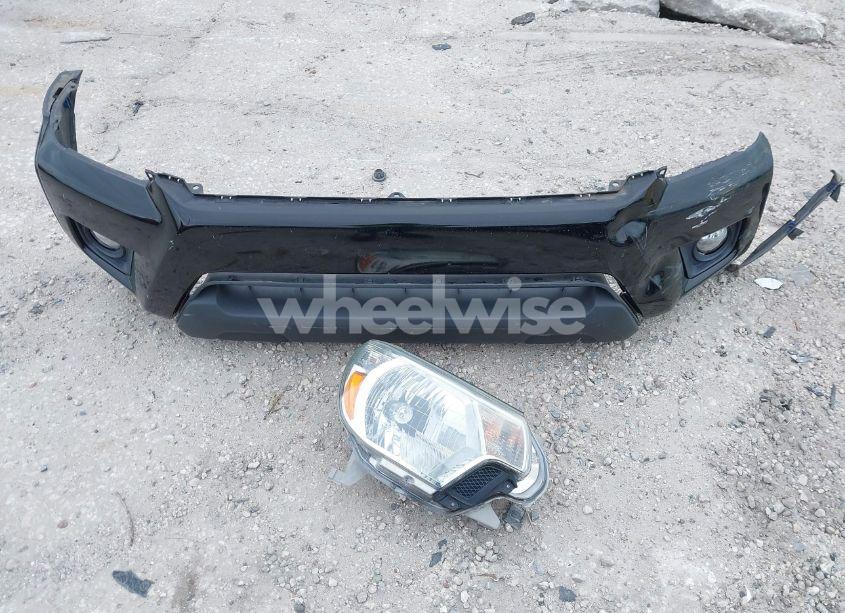 Photo 12 of 2015 Toyota Tacoma DOUBLE CAB PRERUNNER (VIN 5TFJU4GNXFX067366)