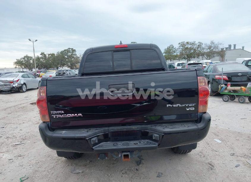 Photo 17 of 2015 Toyota Tacoma DOUBLE CAB PRERUNNER (VIN 5TFJU4GNXFX067366)