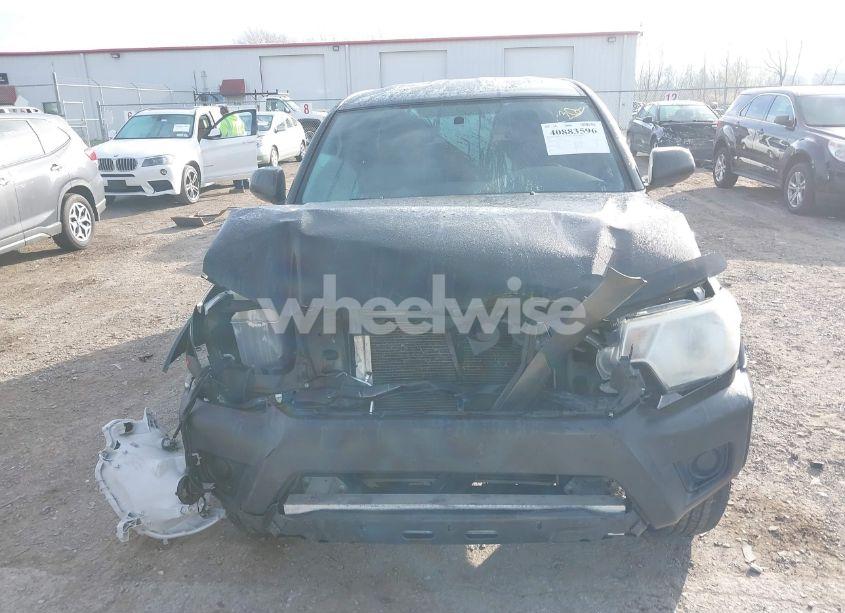 Photo 12 of 2015 Toyota Tacoma PRERUNNER V6 (VIN 5TFJU4GNXFX076634)