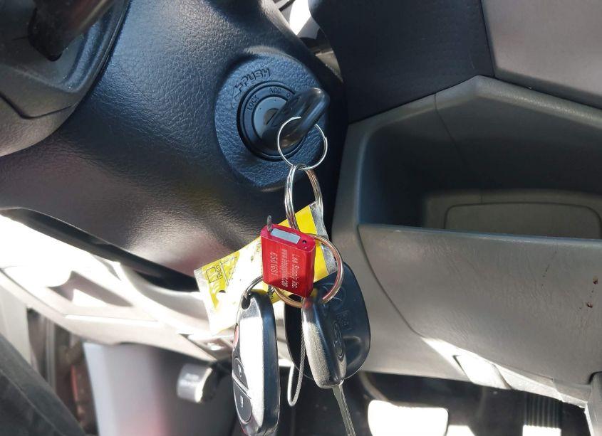 Photo 11 of 2015 Toyota Tacoma PRERUNNER V6 (VIN 5TFJU4GNXFX079677)
