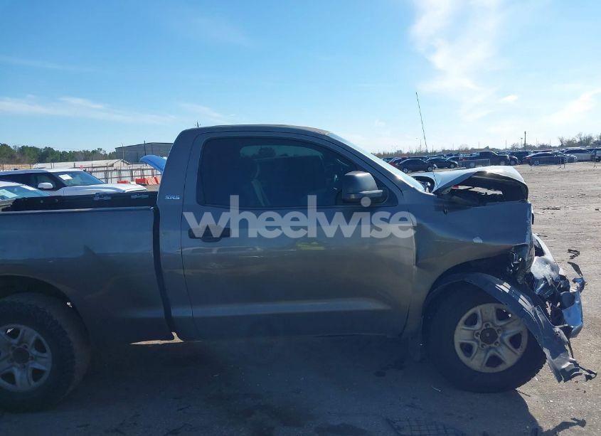 Photo 13 of 2007 Toyota Tundra BASE V6 (VIN 5TFJU521X7X002464)