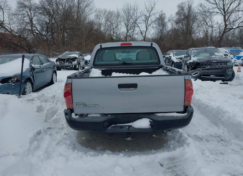 Photo 16 of 2014 Toyota Tacoma (VIN 5TFJX4CNXEX044536)