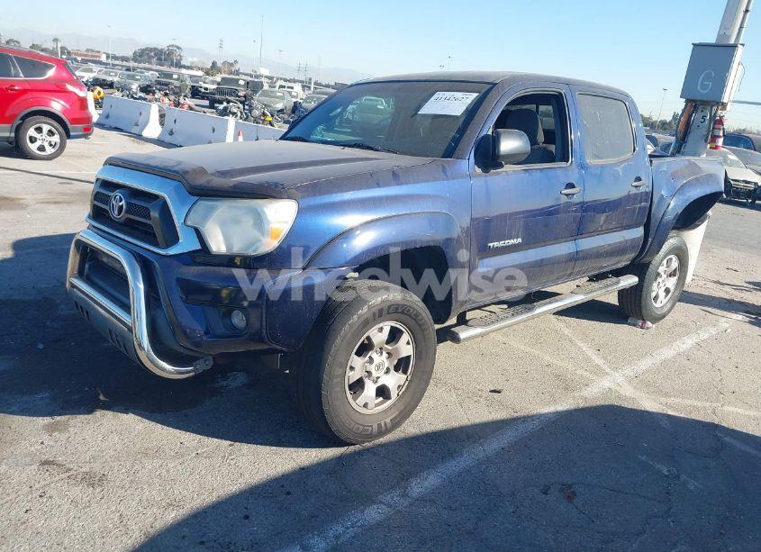 Photo 2 of 2013 Toyota Tacoma DOUBLE CAB (VIN 5TFJX4GN0DX018780)