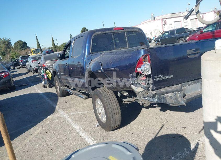 Photo 3 of 2013 Toyota Tacoma DOUBLE CAB (VIN 5TFJX4GN0DX018780)