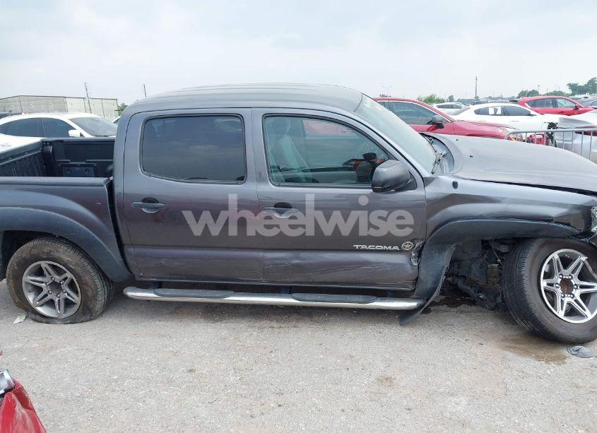 Photo 13 of 2014 Toyota Tacoma PRERUNNER (VIN 5TFJX4GN0EX027383)