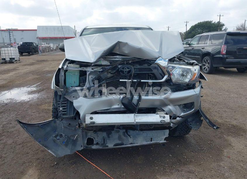 Photo 13 of 2014 Toyota Tacoma PRERUNNER (VIN 5TFJX4GN0EX034852)